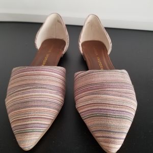 Chinese Laundry flats